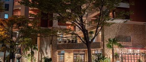 Front of property - evening/night