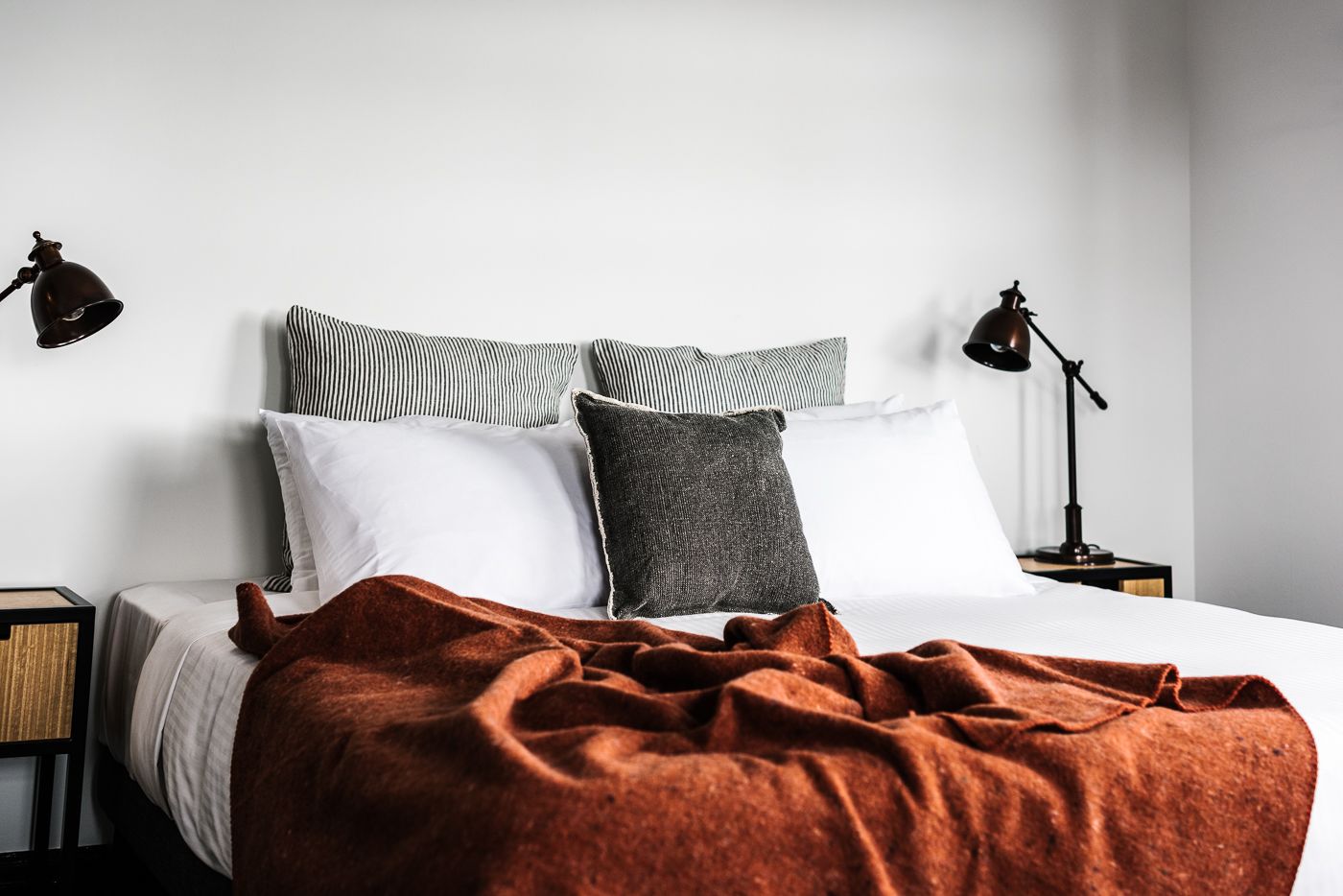 room, 1 king bed, shared bathroom | premium bedding, desk, iron/ironing board, free wifi