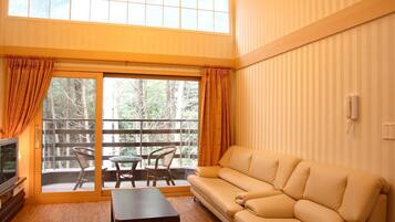 ์ค์ํธ (3 beds) | ๊ฑฐ์ค ๊ณต๊ฐ | TV