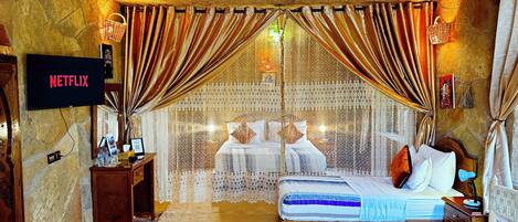 Family Quadruple Room, Multiple Beds, Garden View, Mountainside | Desk, soundproofing, free WiFi