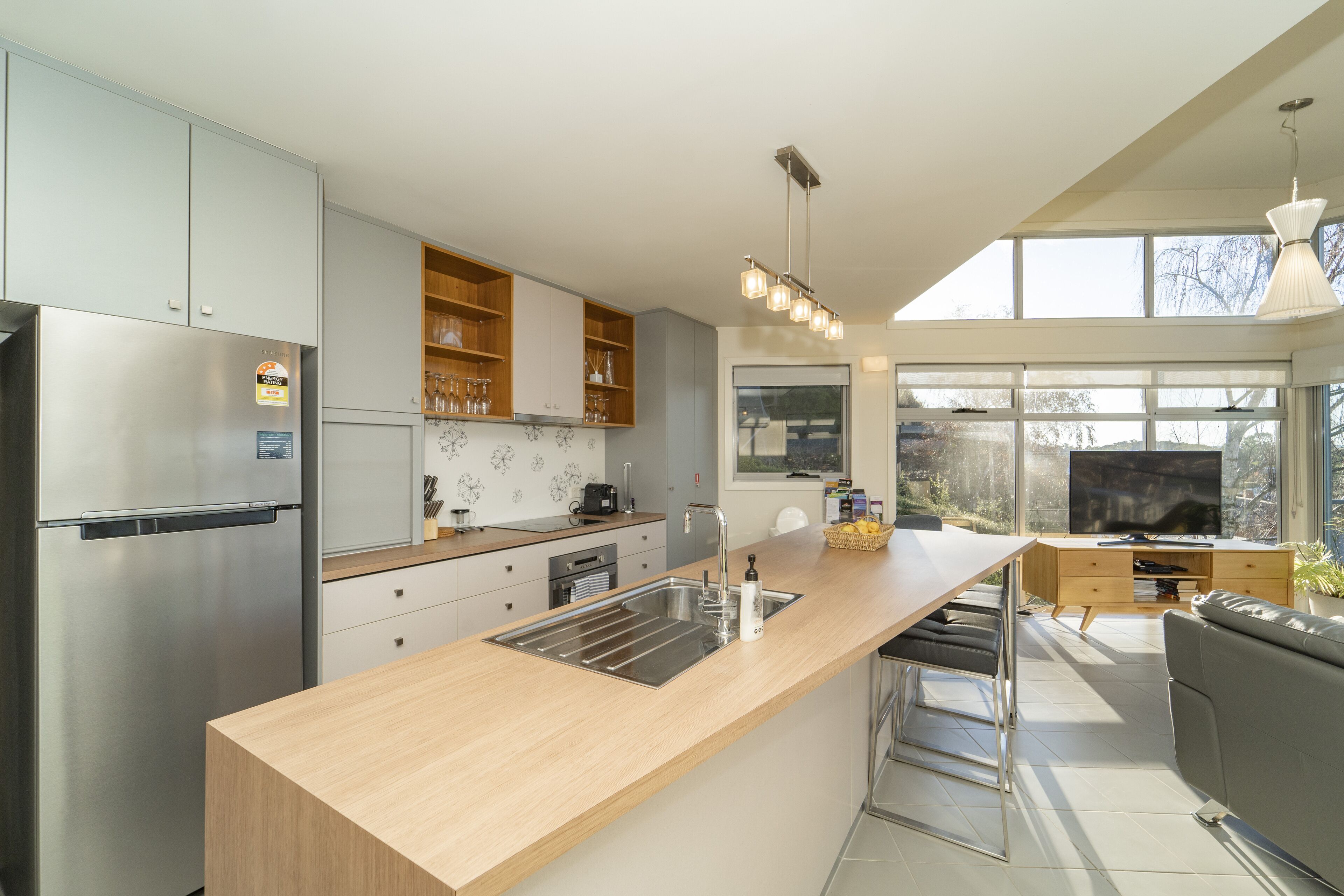 Launceston Views Townhouse #2 — image 21