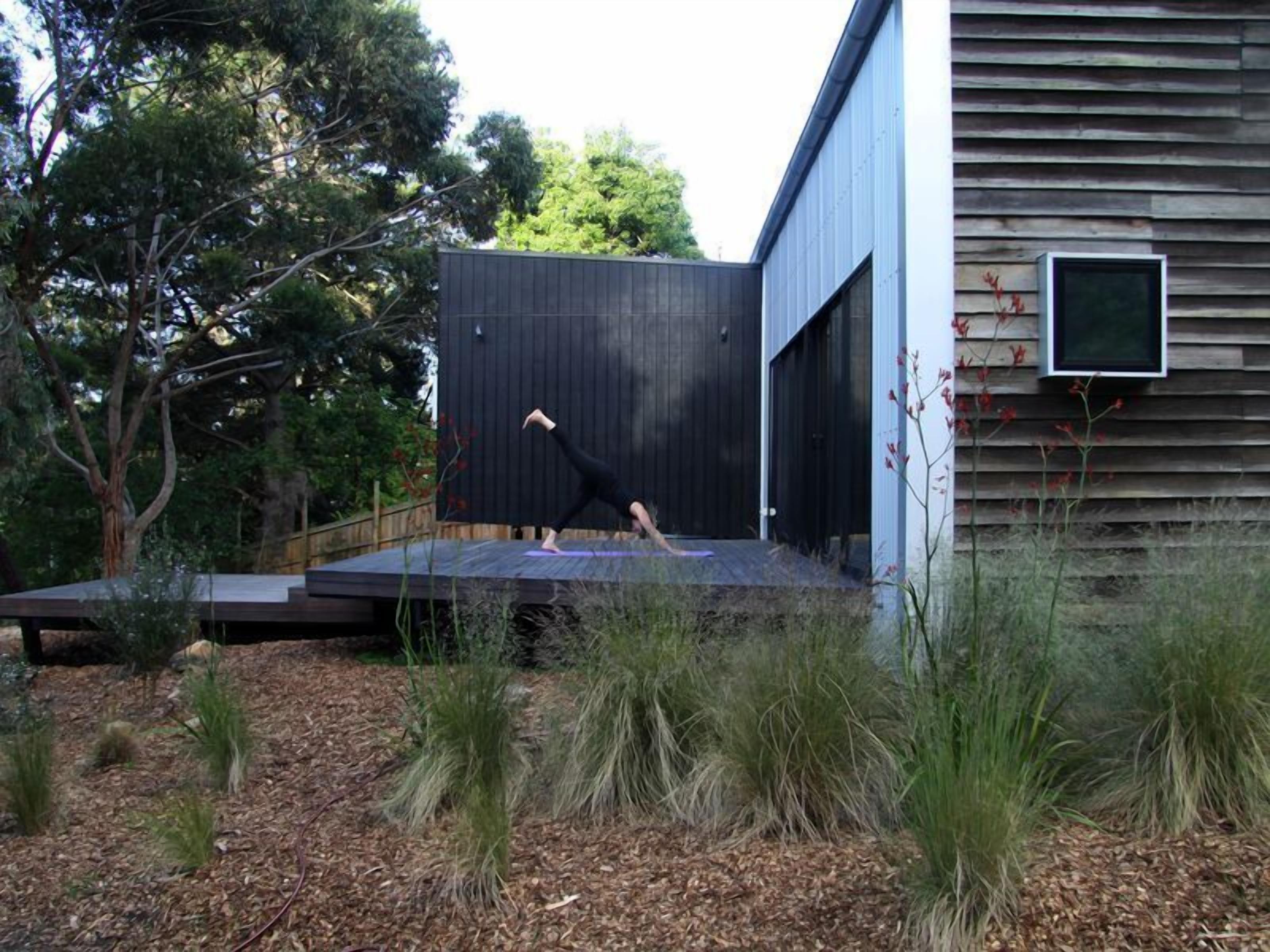 Boutique stay in old farm shed — image 3