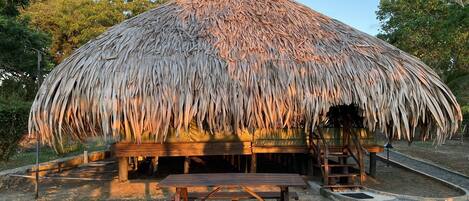 Tienda Deluxe | Exterior