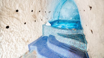 Bañera de hidromasaje interior