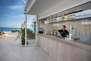 Terrace/patio - Catalonia Royal Ses Estaques (Santa Eulalia del Rio)