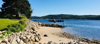 Beachfront Cottage on Beautiful St Margarets Bay - Ingramport, Nova Scotia