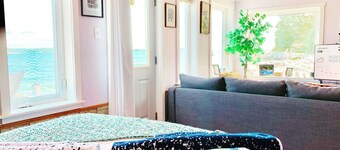 Beachfront Cottage on Beautiful St Margarets Bay - Ingramport, Nova Scotia