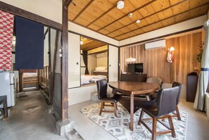 Hus (Holiday Home) | Vardagsrum | Platt-tv