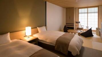 Meja kerja dan Wi-Fi gratis