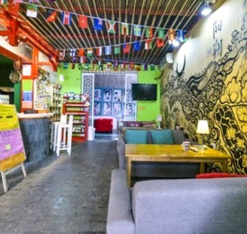 How Flower Hostel Yangshuo