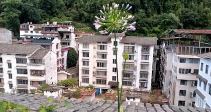 How Flower Hostel Yangshuo