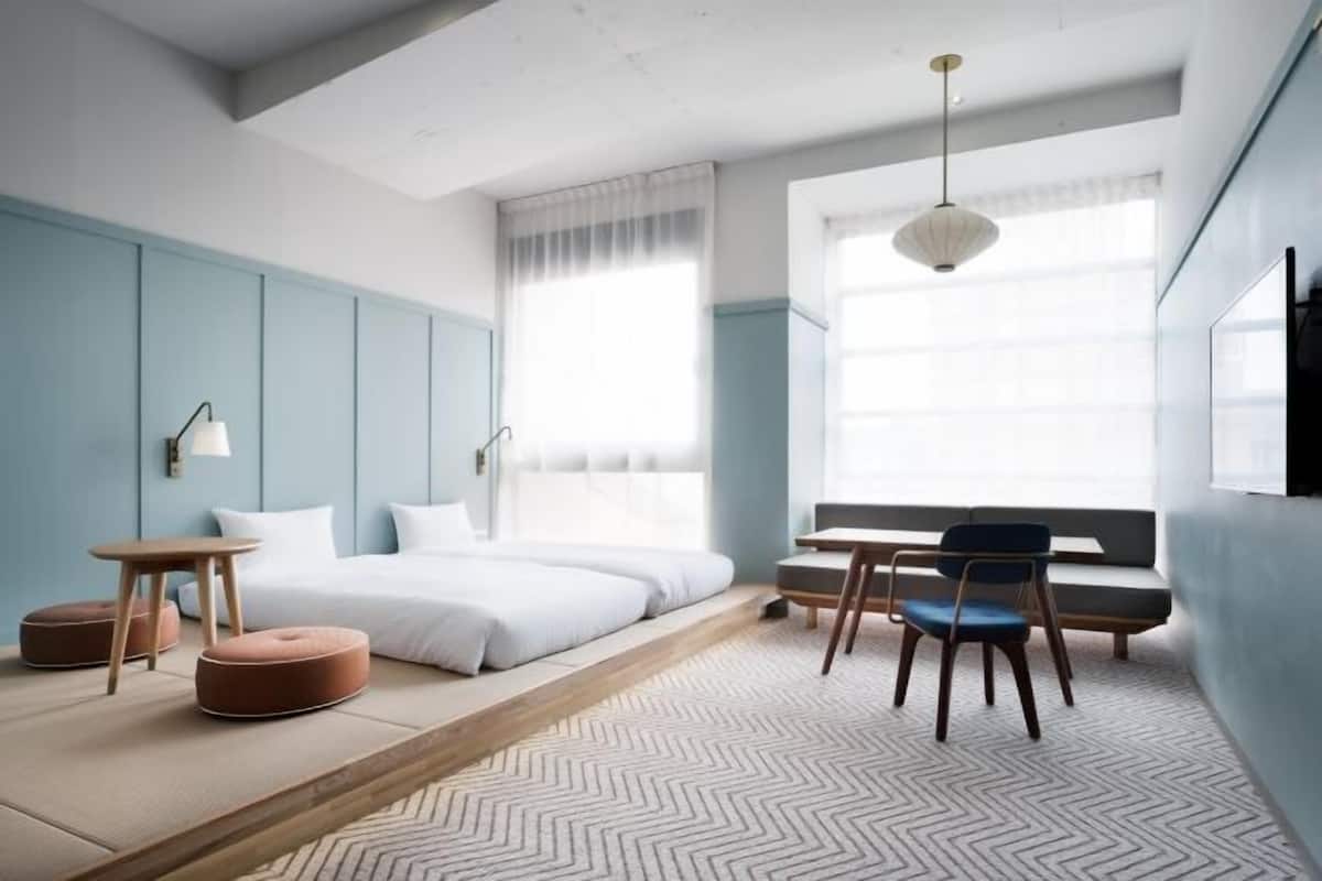 Iron/ironing board, free WiFi, bed sheets