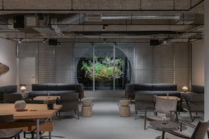 Lounge - Rakuro Kyoto (Kyoto)