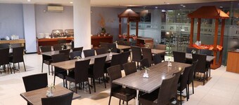 Azza Hotel Palembang by Horison