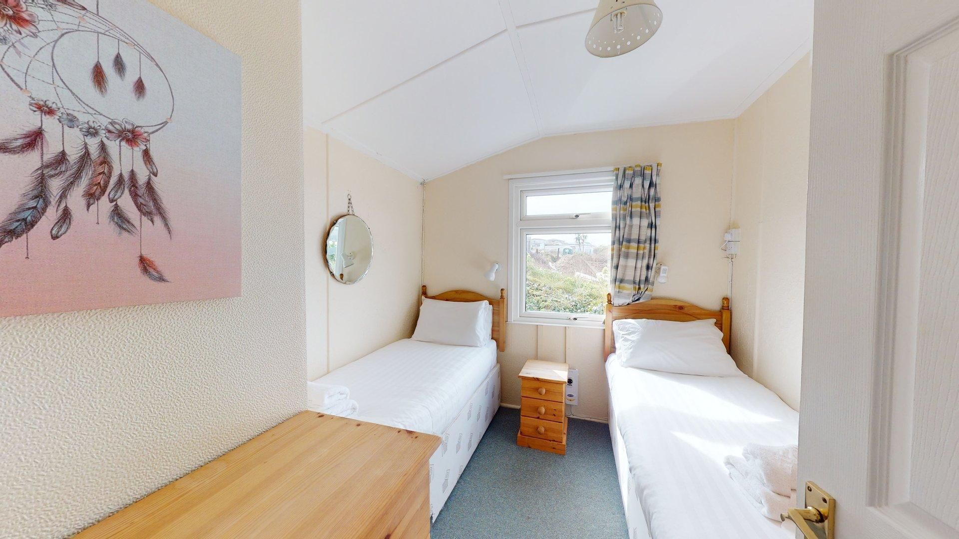 1 bedroom, iron/ironing board, internet, bed sheets