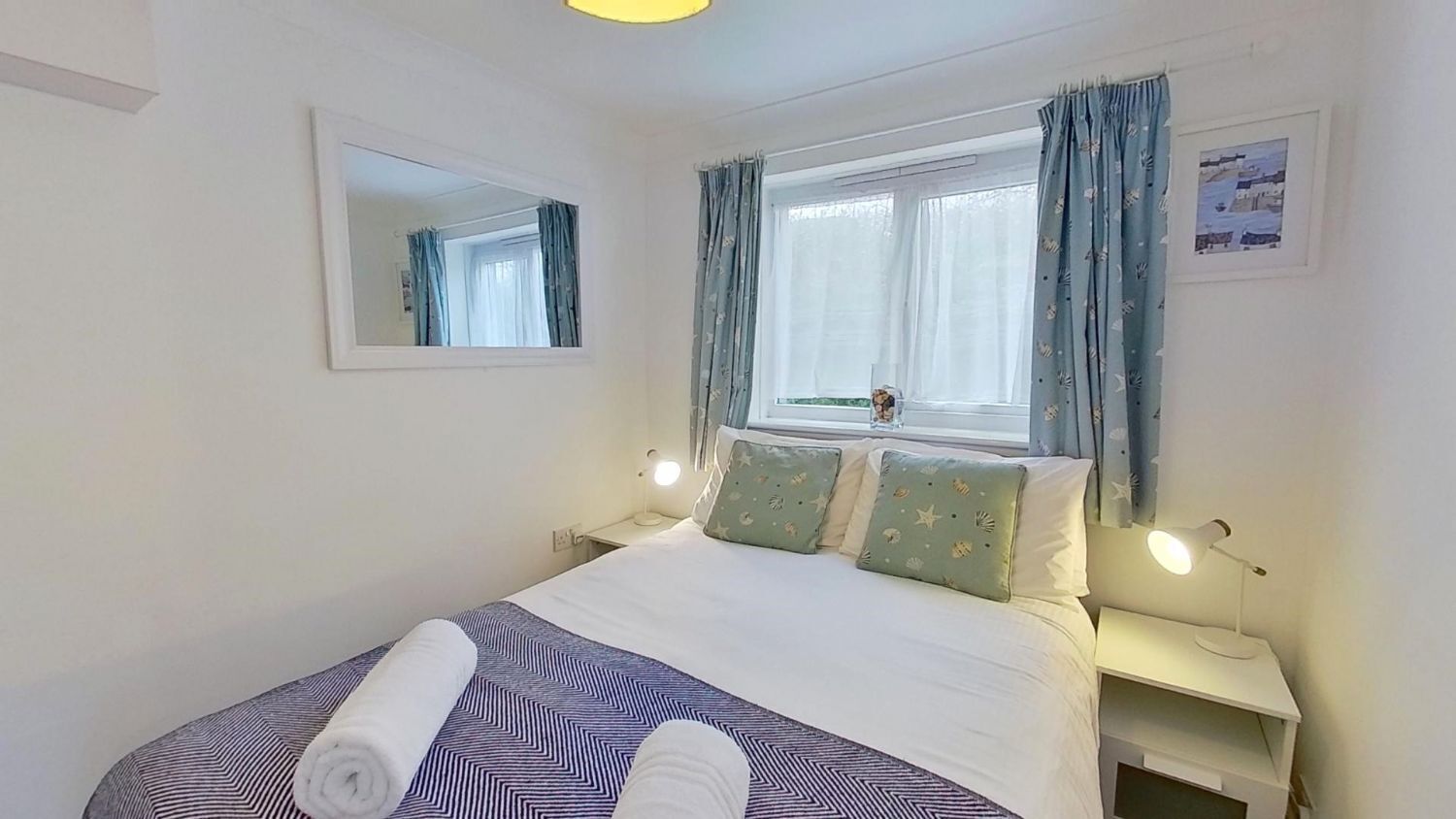 1 bedroom, iron/ironing board, internet, bed sheets