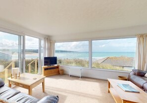 TV - B42 Shilly Chalet, Riviere Towans (Hayle)