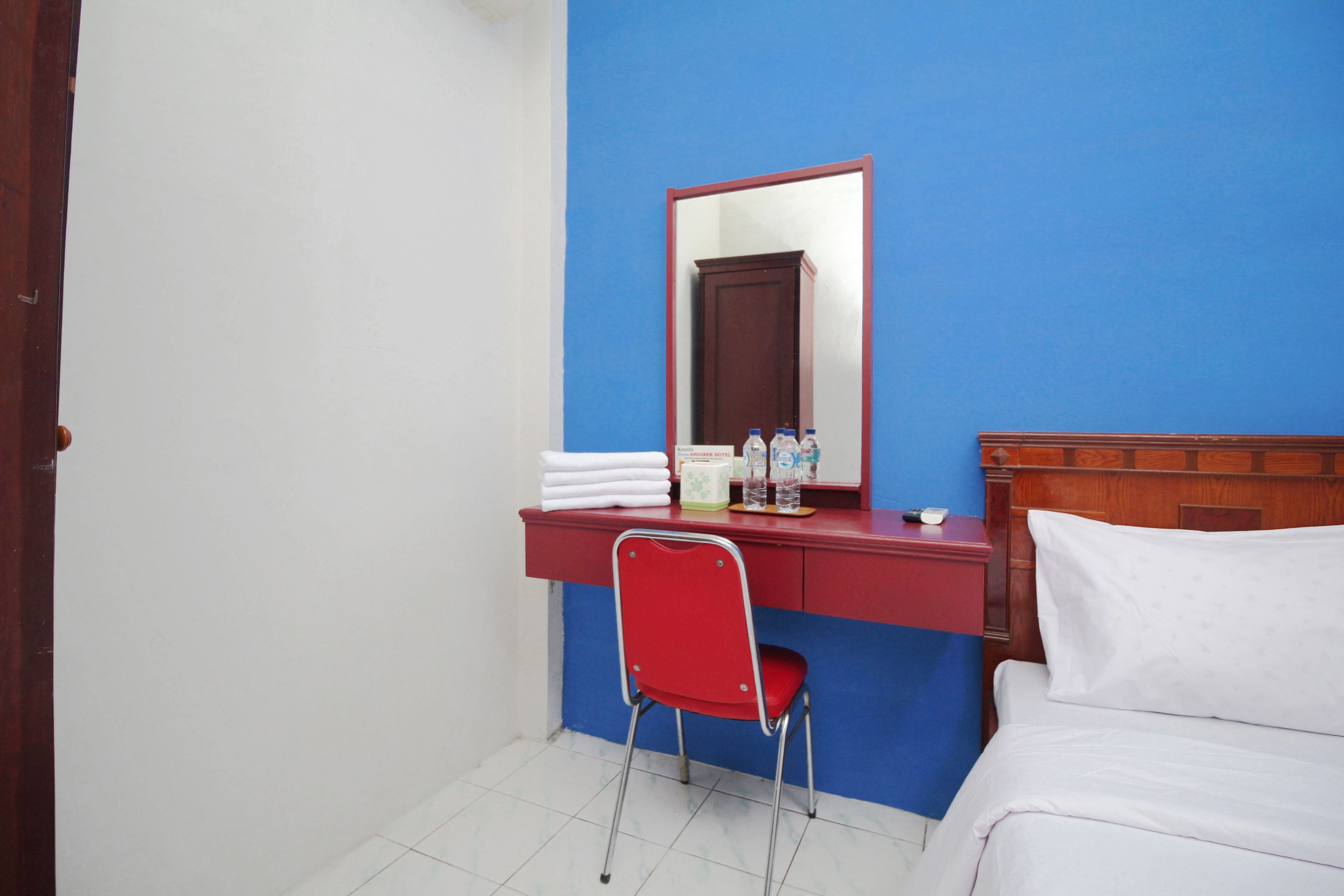 Foto - Hotel Serena Anggrek near Manhattan Times Square Mall Medan RedPartner