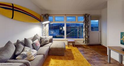 Bojago soaks up the evening sun, which can be enjoyed from an elevated rear garden. Sea Views.