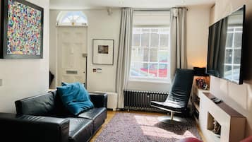 Smart TV, DVD player, books