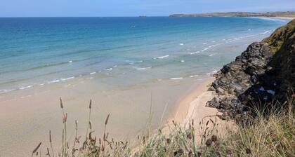 The Firs sits towards the middle of 40 acres of park, and is a short walk to the beach