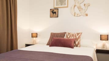 3 Schlafzimmer, BĂŒgeleisen/BĂŒgelbrett, Internetzugang, BettwĂ€sche