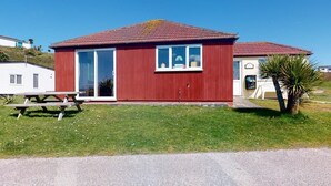 Outdoor dining - D53 Bide A Wee, Riviere Towans (Hayle)
