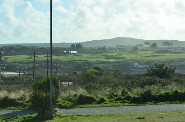 Uklassifisert bilde, 1 av 16, knapp