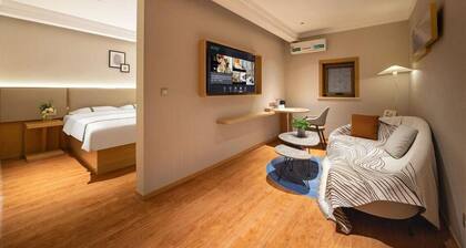Greentree Sunshine 100 Express Hotel