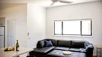 Executive Cabin | Living area