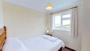 1 bedroom, iron/ironing board, Internet, bed sheets