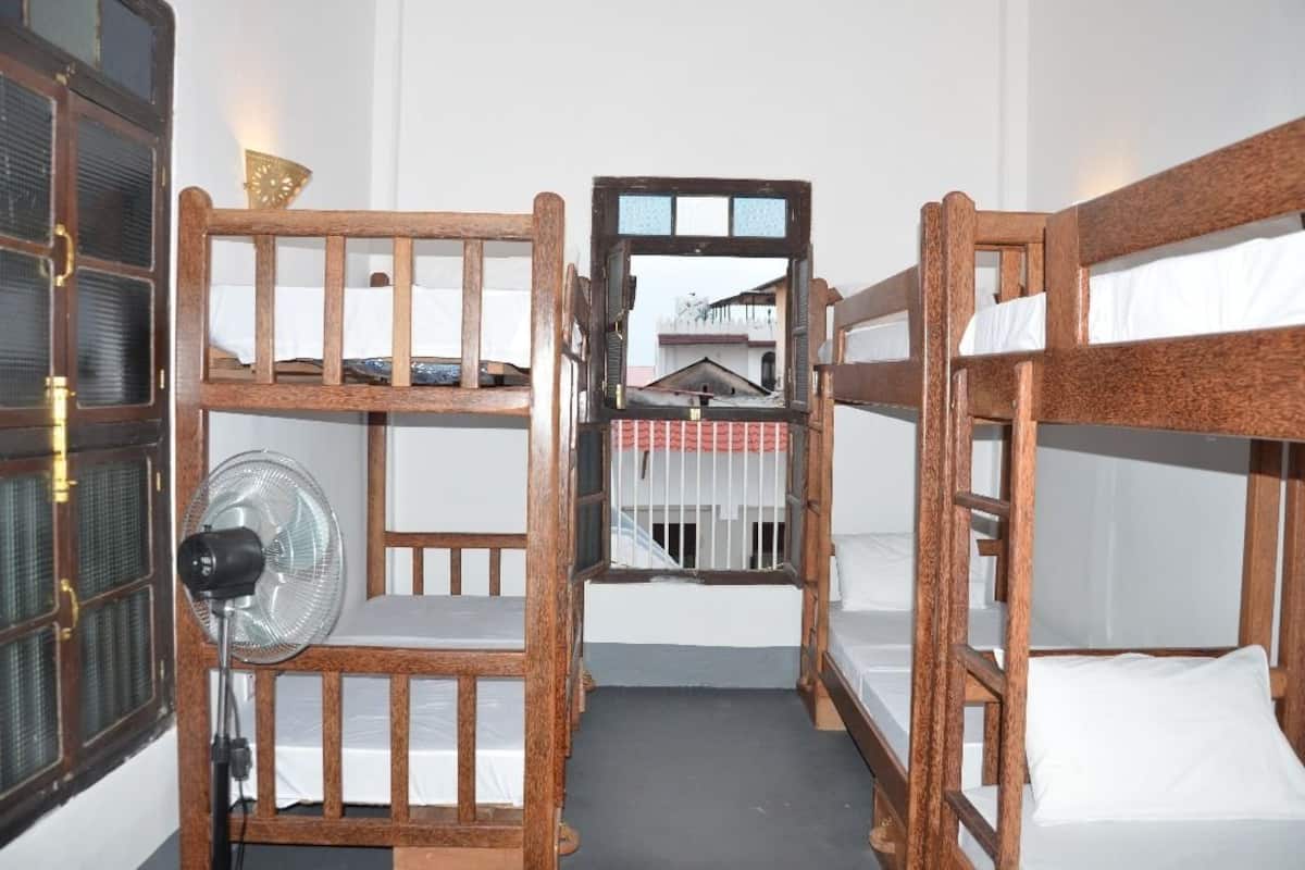 Room, Mixed Dorm | 1 bedroom, in-room safe, iron/ironing board