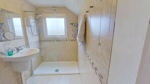Towels - B11 Treague, Riviere Towans (Hayle)