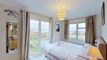 1 bedroom, iron/ironing board, Internet, bed sheets