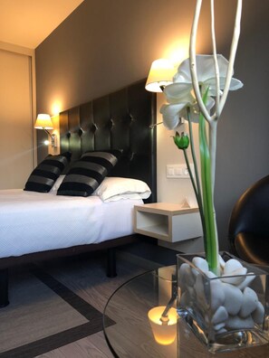 Minibar, in-room safe, desk, blackout curtains