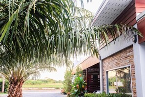 Exterior - Great Hill Resort (La-ngu)