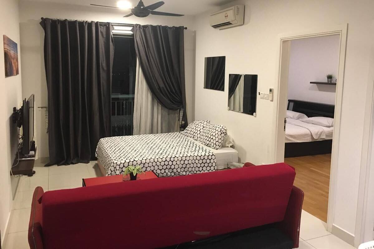 Premier Apartment, 1 Bedroom, Balcony, Partial Ocean View