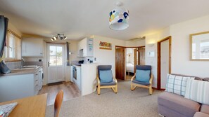 Unclassified image, 3 of 17, button - Fresh, modern comforts in a charming beach bungalow, Lanteglos offers a holiday home from home (Hayle)