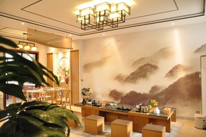 Bureau, rideaux occultants, Wi-Fi gratuit