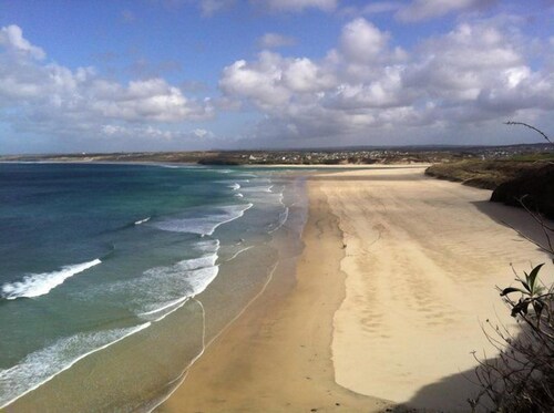 HH 36 Strawberry Hill, Tolroyn kartano