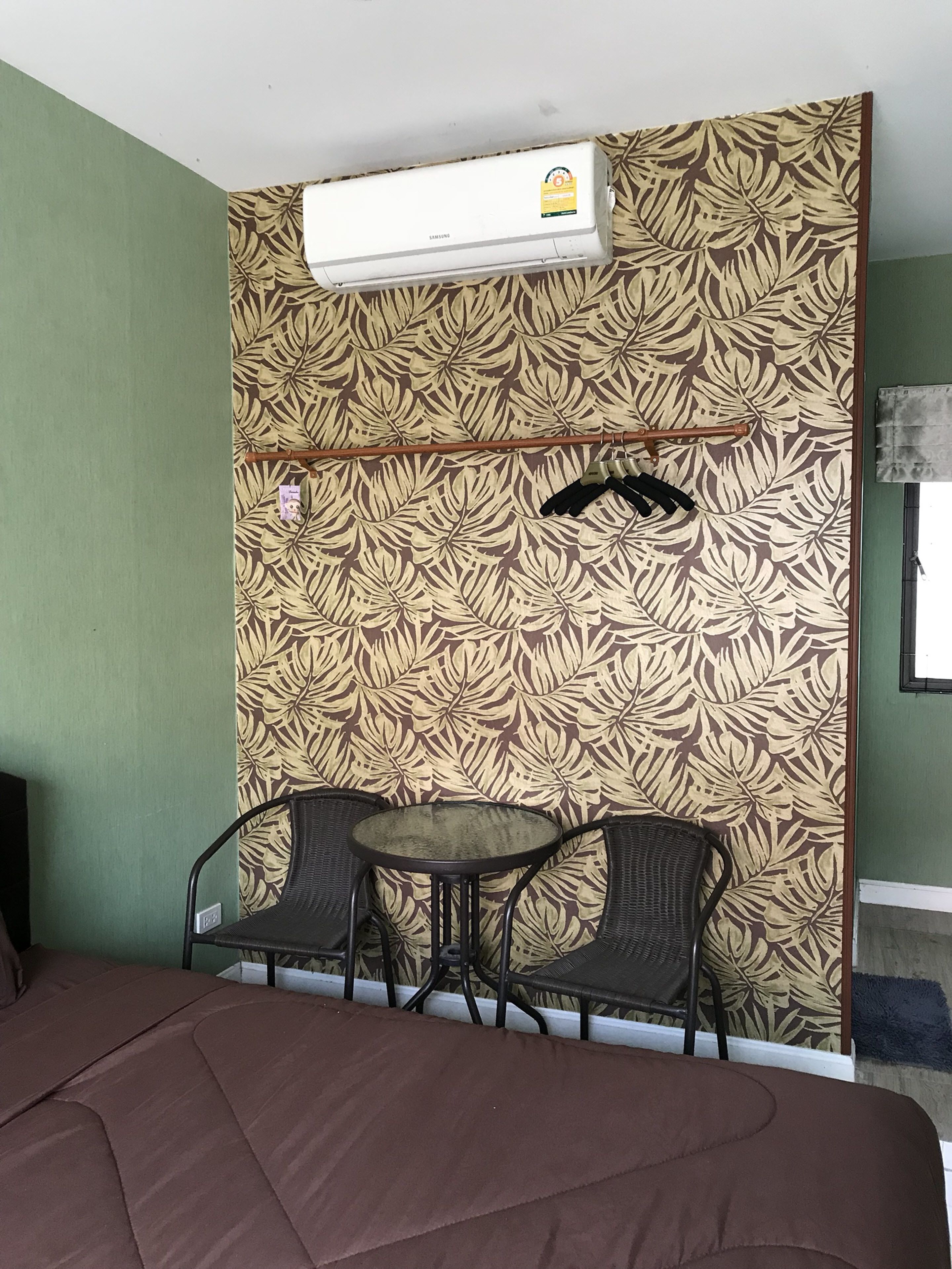 standard room | room amenity