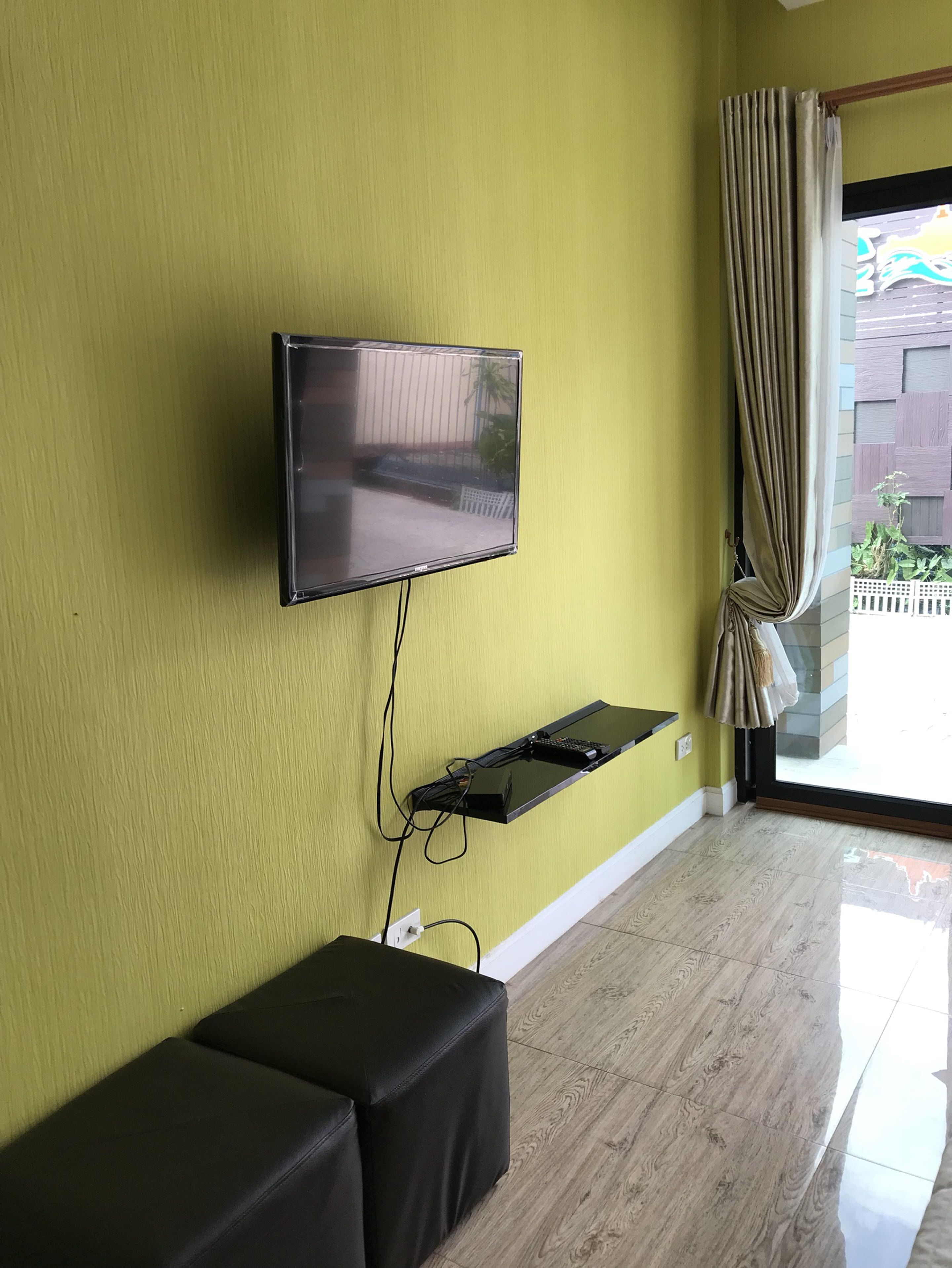 standard room | room amenity