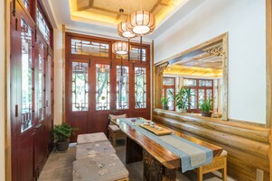 Sala de estar en el lobby