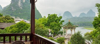 Yangshuo Riverview Hotel