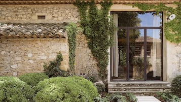 Duplex (Suite) | Premium bedding, individually decorated, individually furnished