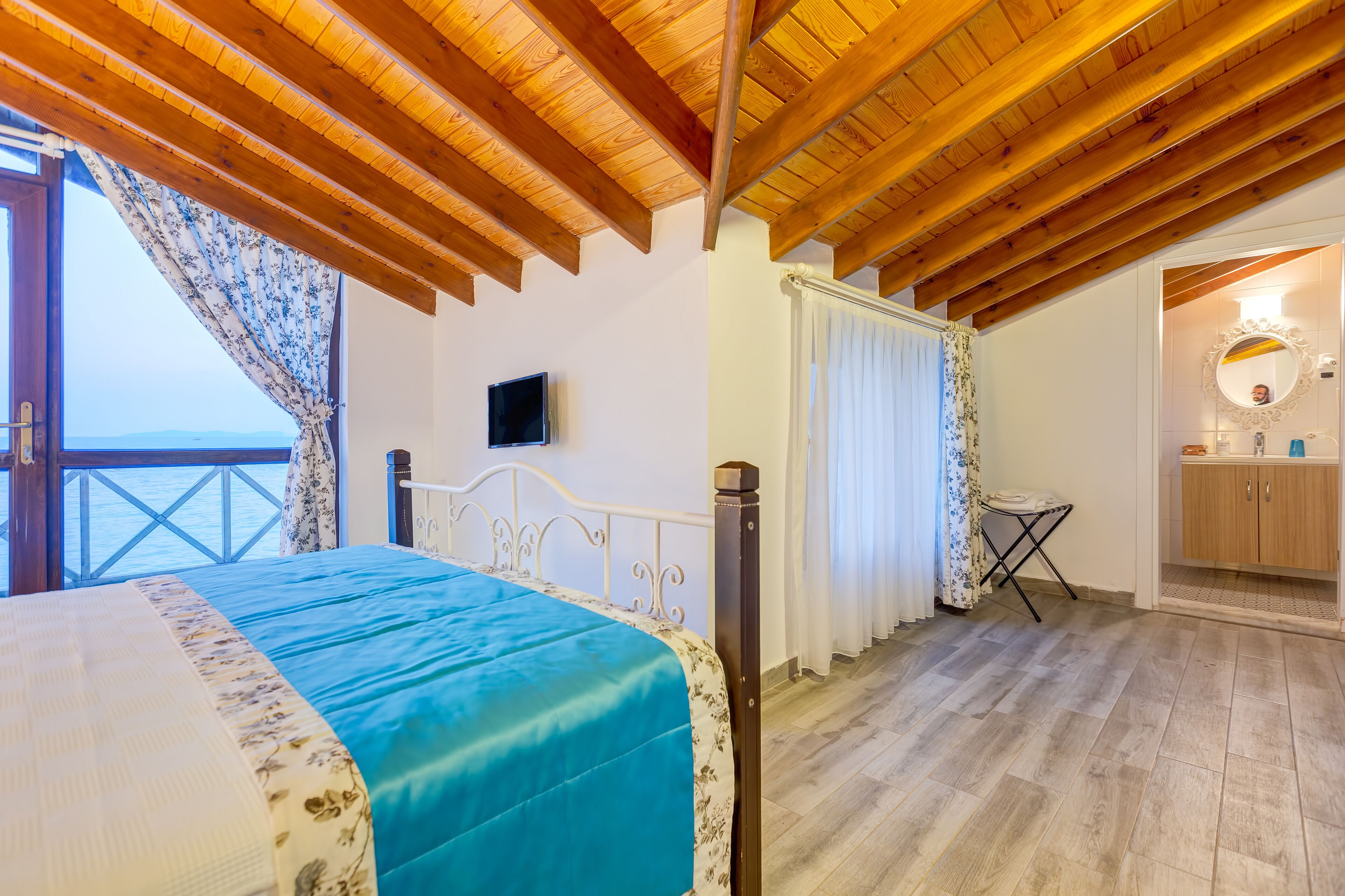 penthouse, sea view | free wifi