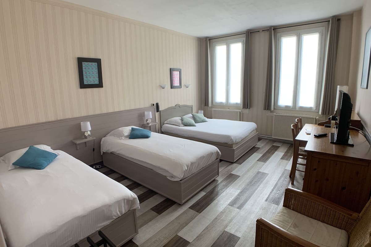 family room | premium bedding, individually decorated, individually furnished, desk