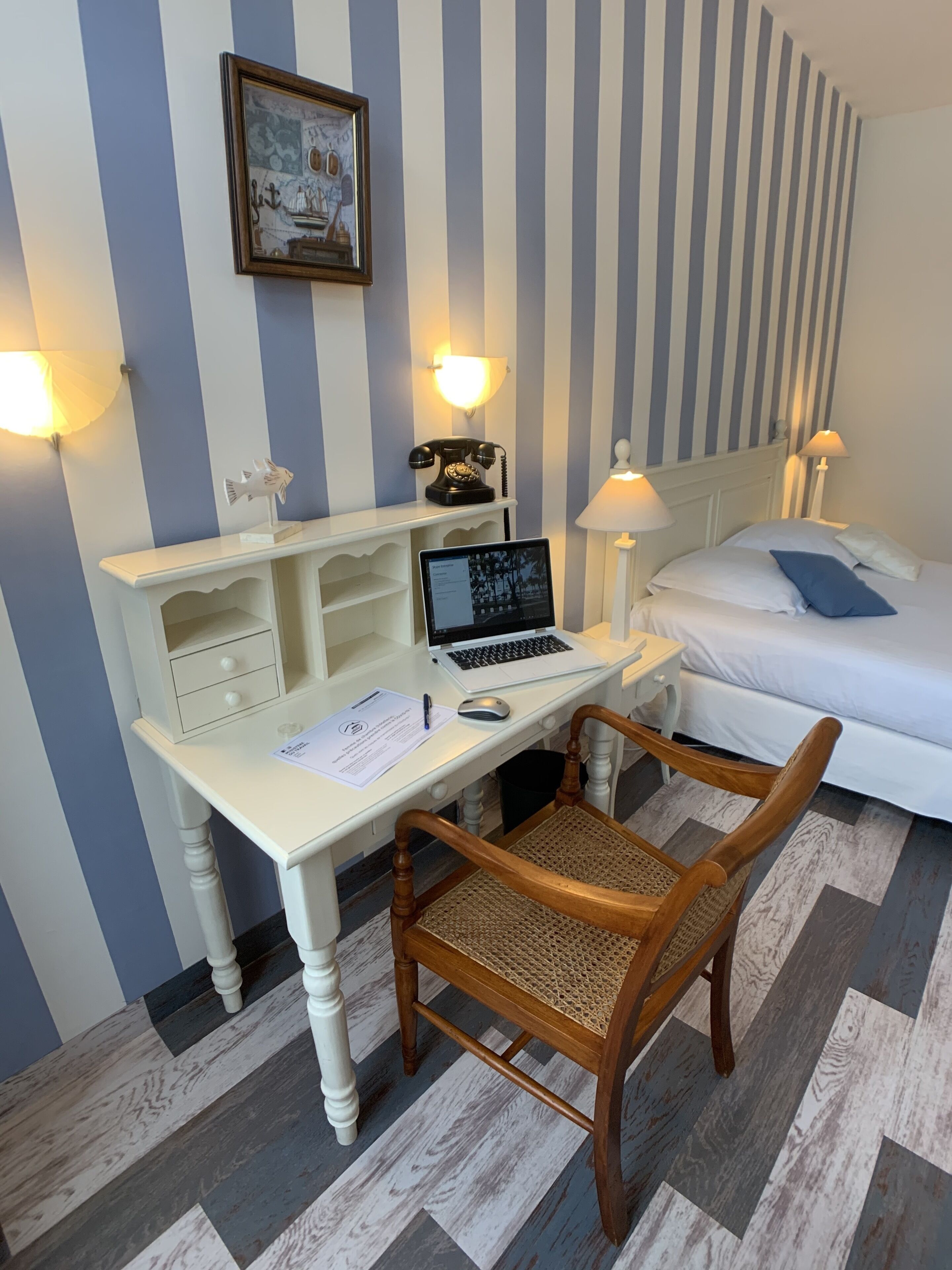 comfort double room | room amenity