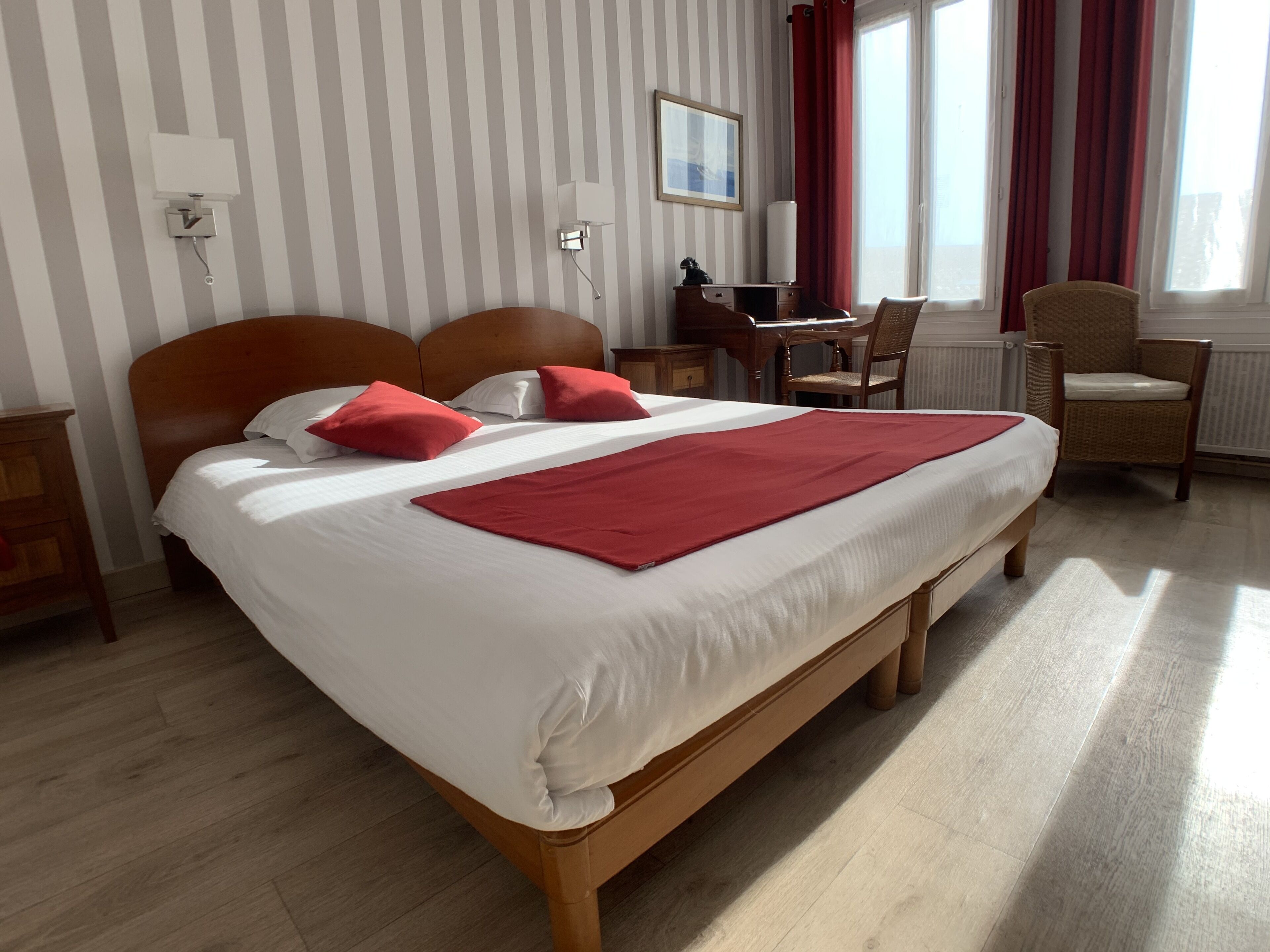 Comfort Double Room | Premium bedding, individually decorated, individually furnished, desk