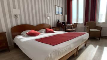 Comfort Double Room | Premium bedding, individually decorated, individually furnished, desk
